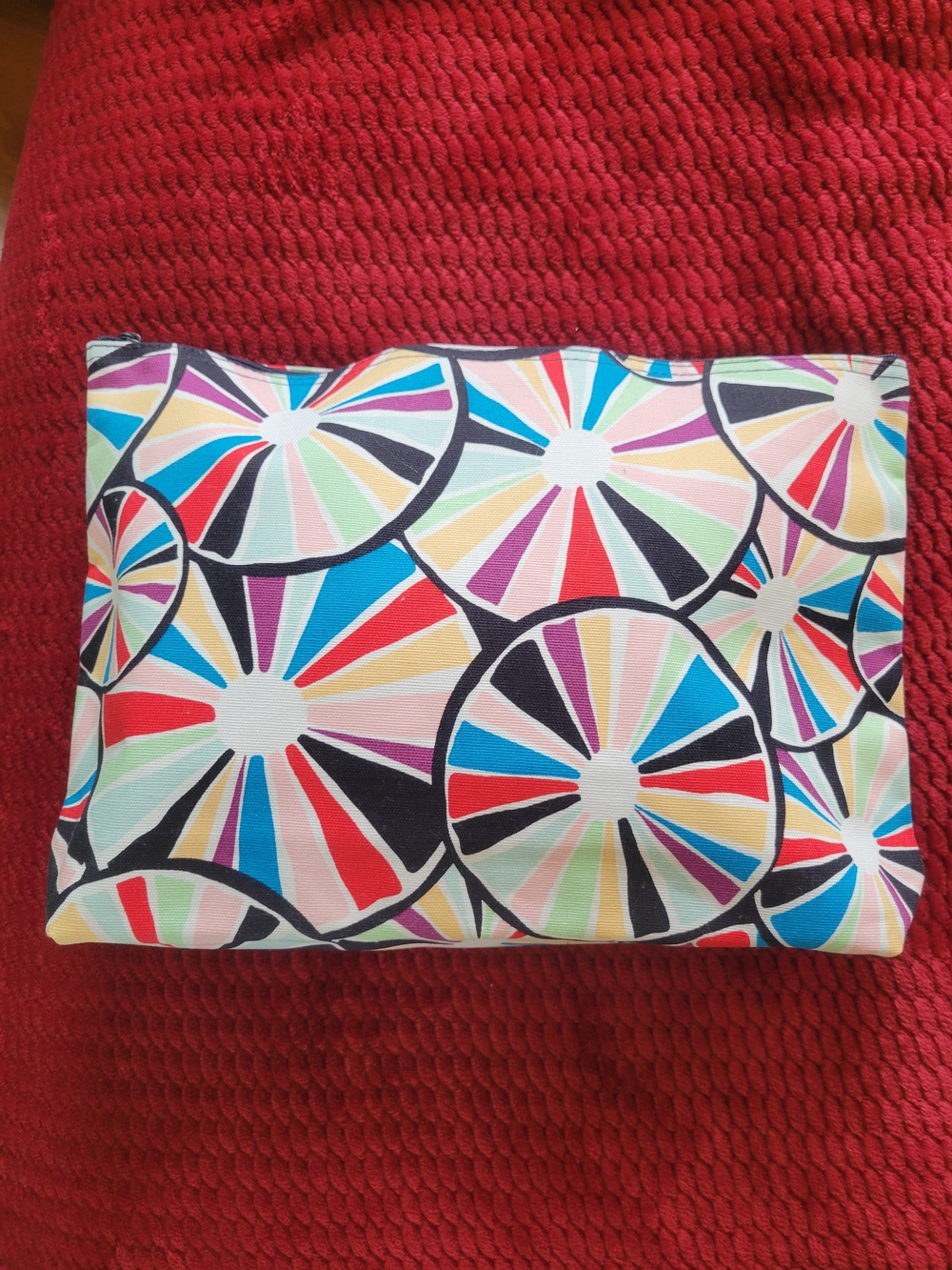thirty-one White Fabric Care Label
